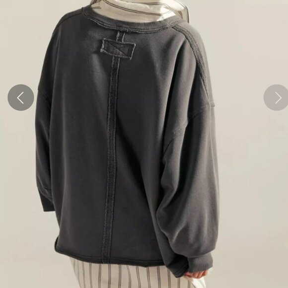 We The Free Venice V-Neck Graphic Sweatshirt size M - Picture 2 of 2